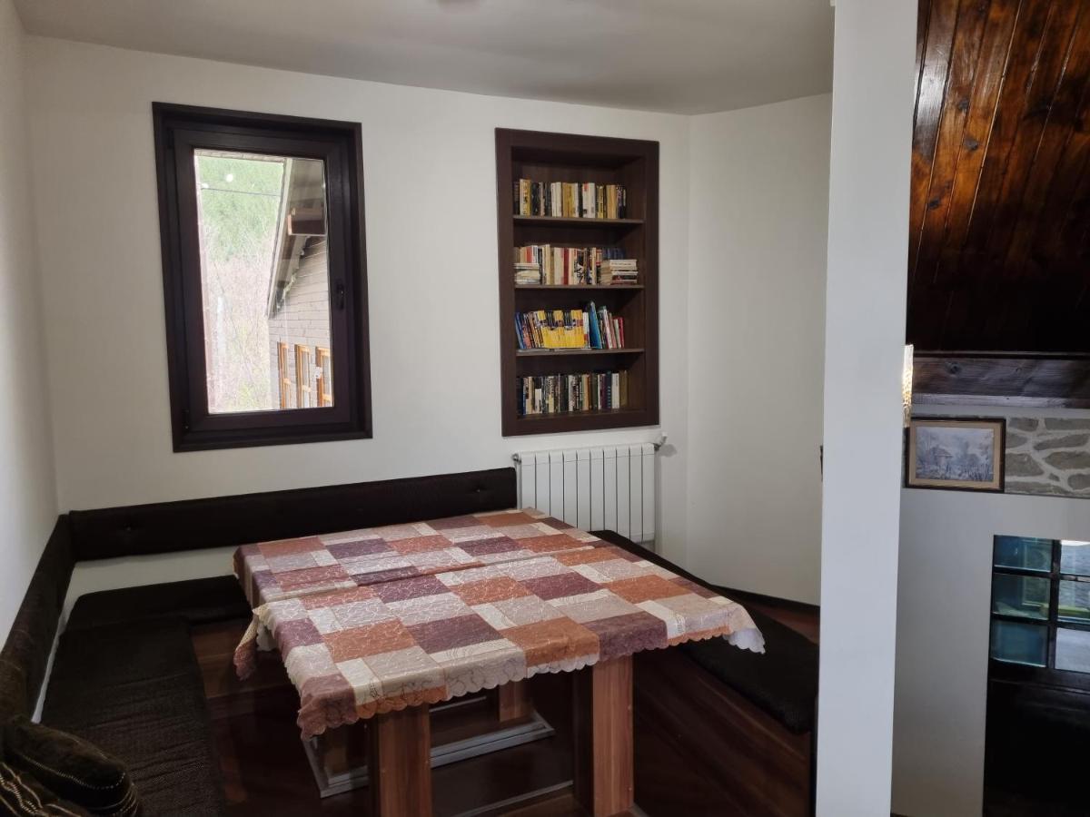 Trifon Zarezan Family Hotel Glavatartsi Bagian luar foto