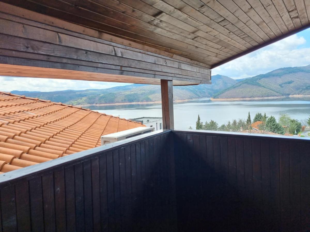 Trifon Zarezan Family Hotel Glavatartsi Bagian luar foto